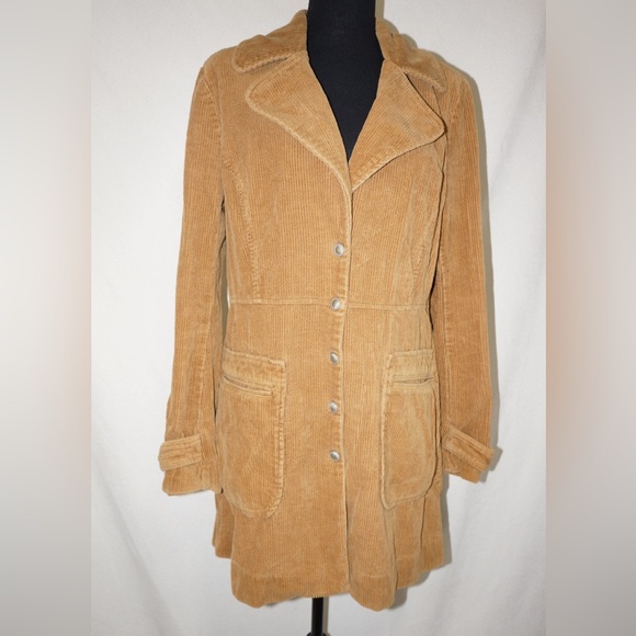 Corduroy Free People Button Up Jacket with a Removable Fur Collar - Picture 11 of 11